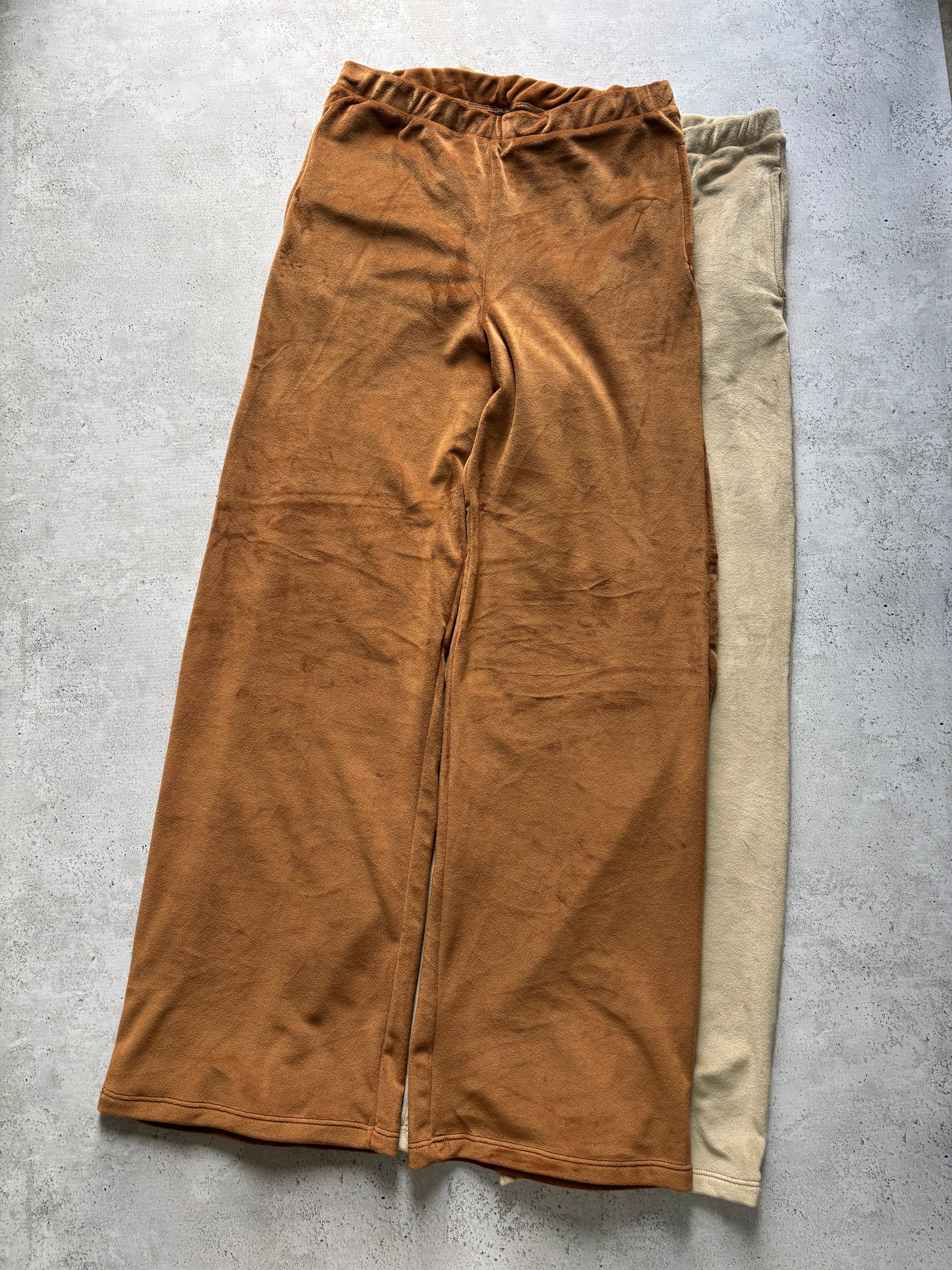 PANTALÓN PLUSH CAMEL