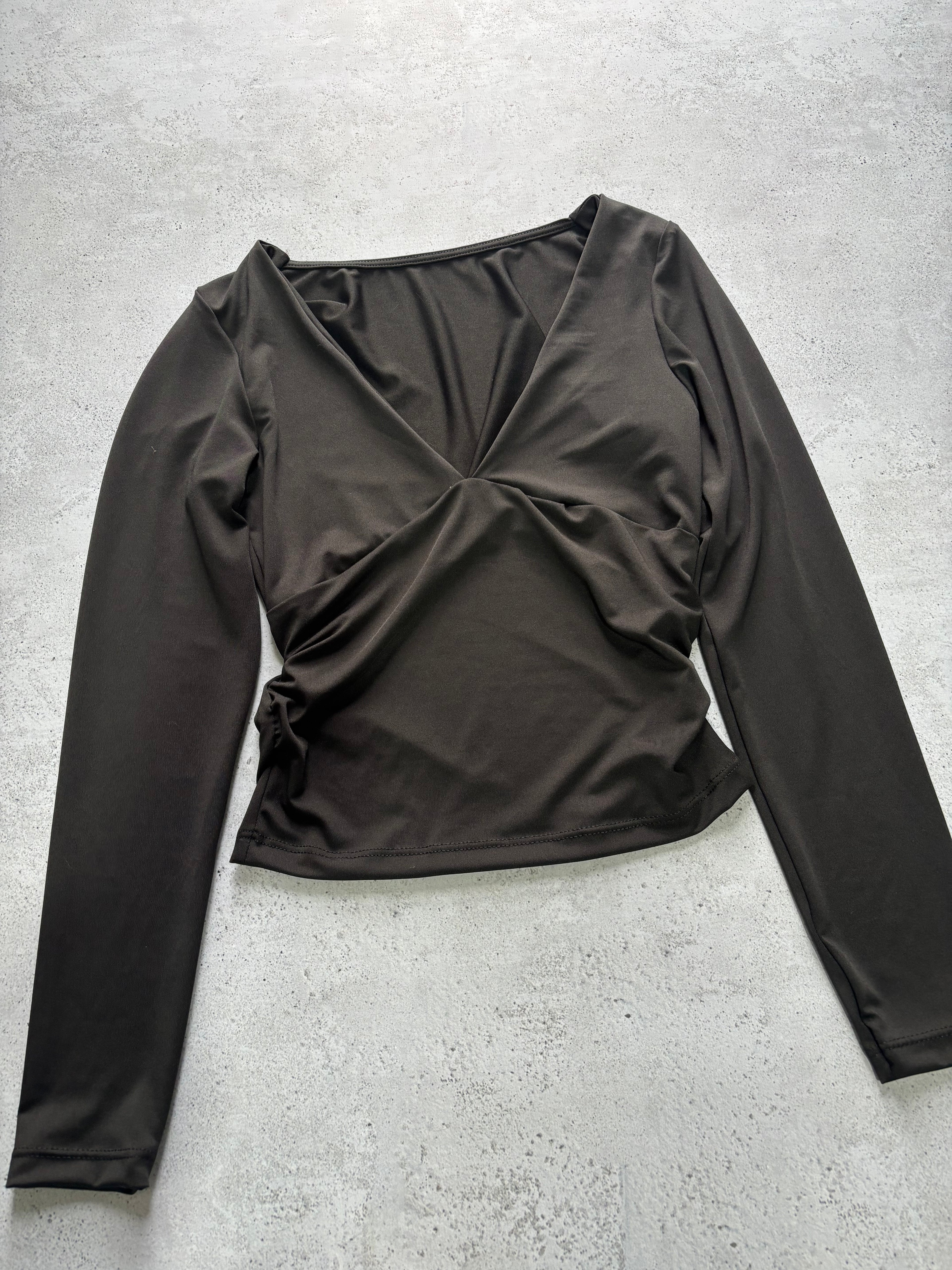 TOP cuello en V