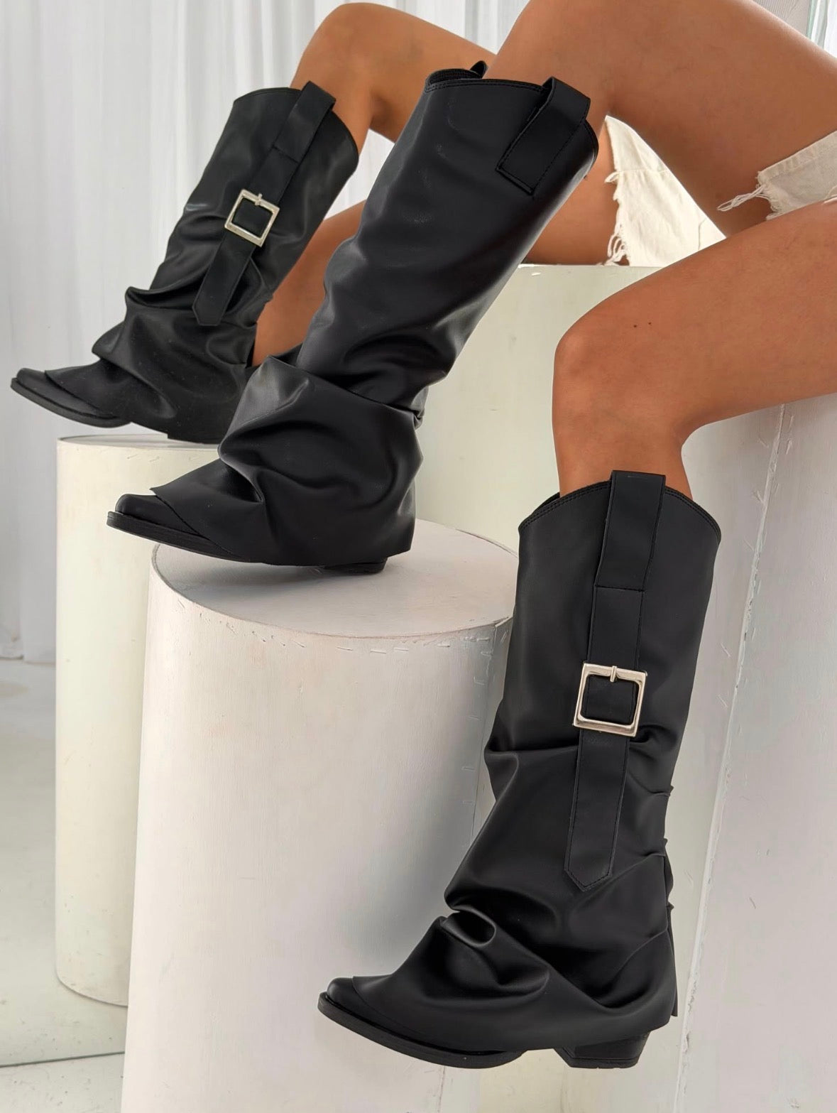 VENEDETTA BLACK